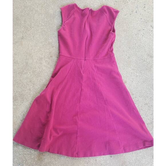 New York & Company fit and flare dress fuschia XS - Picture 3 of 5